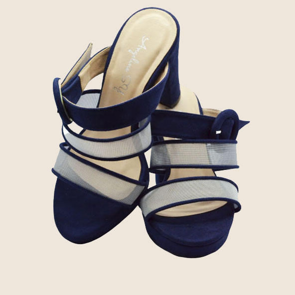 angeline sy sonia navy heel