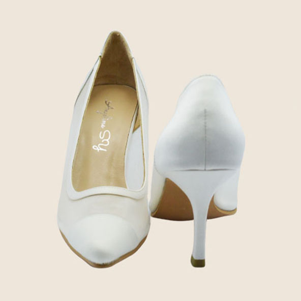 angeline sy sonia red heel